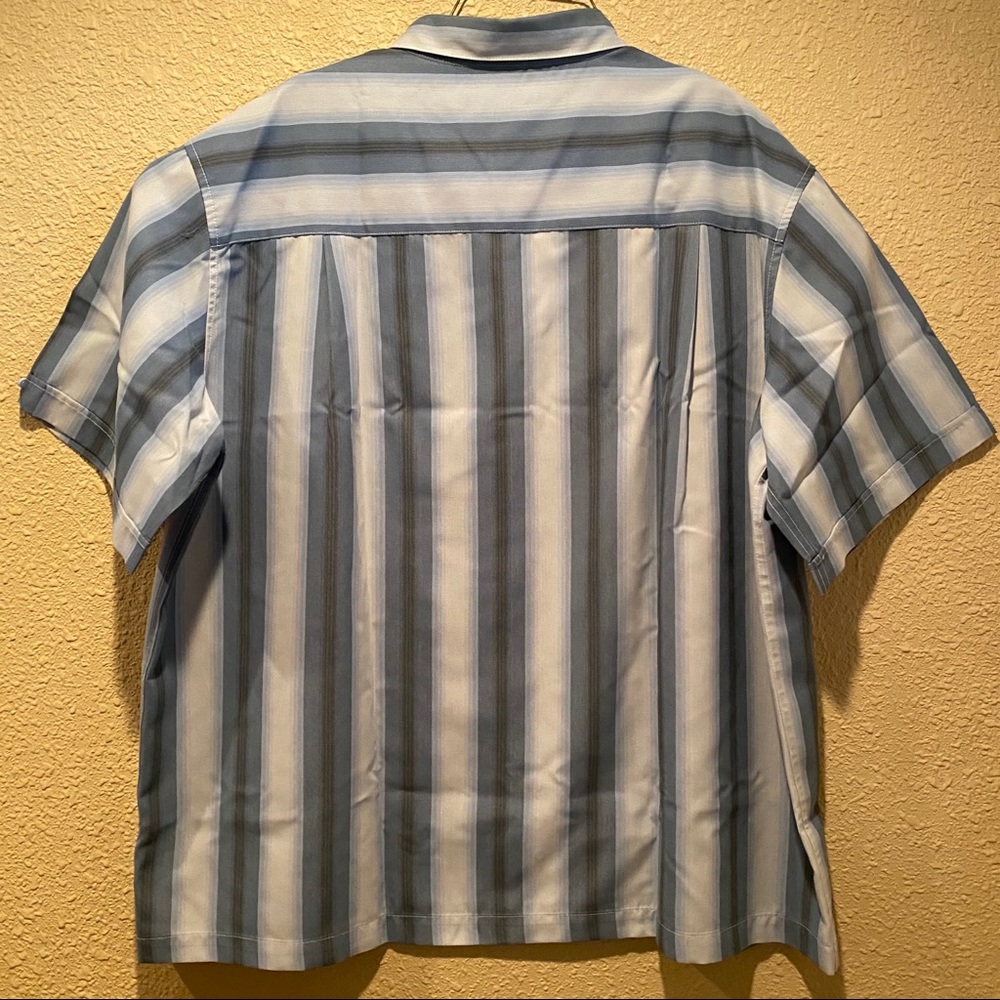 Men’s button down - Picture 2 of 5